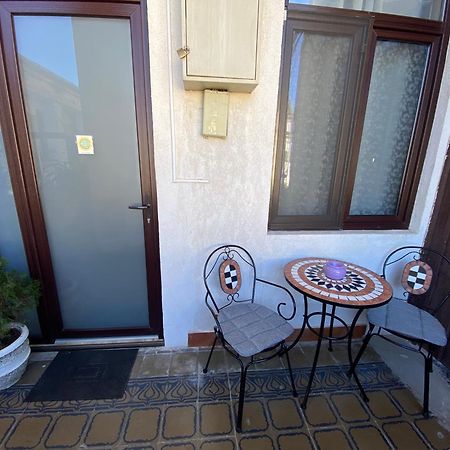 City Center Apartman Satu Mare Eksteriør bilde