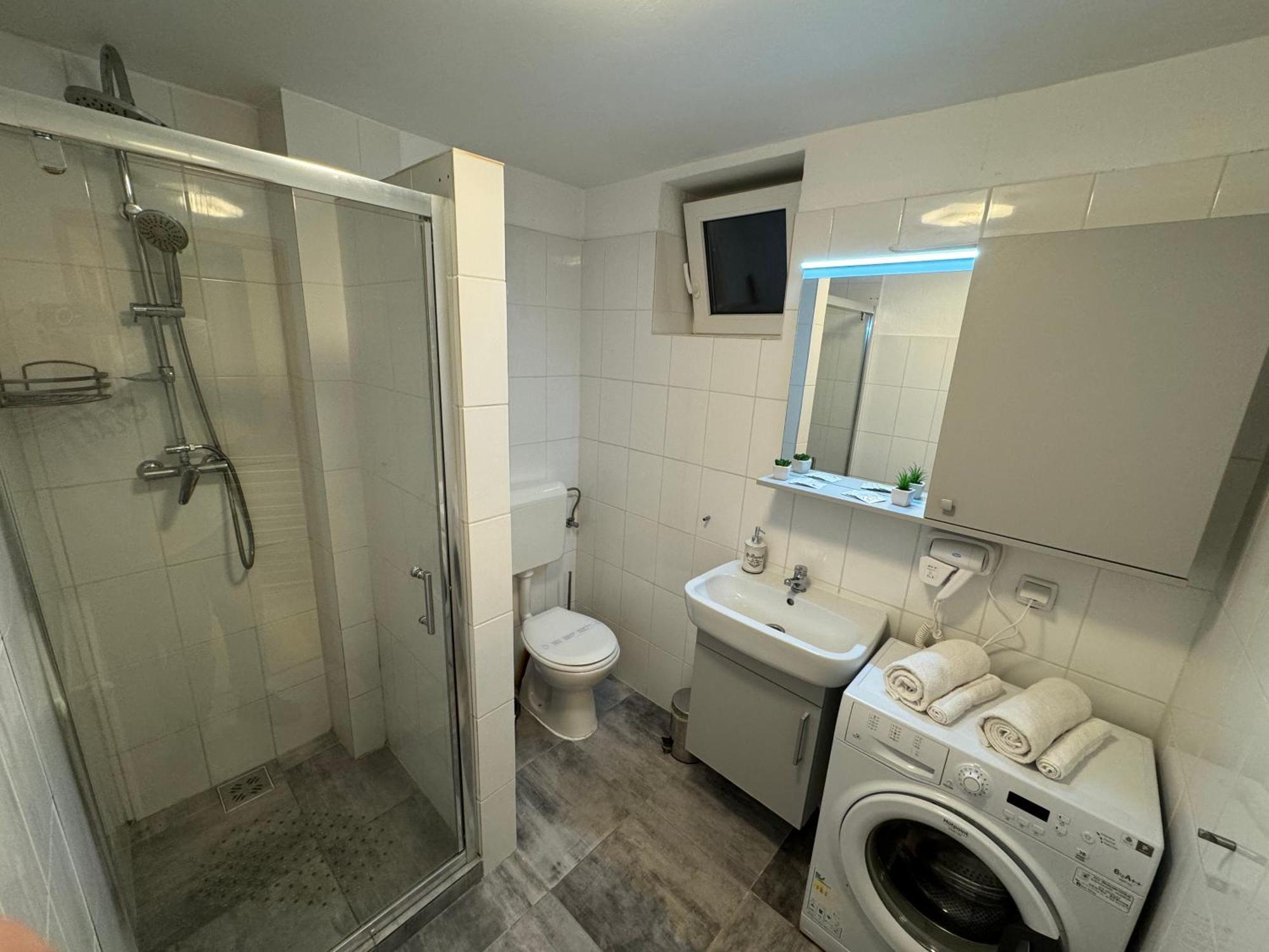 City Center Apartman Satu Mare Eksteriør bilde