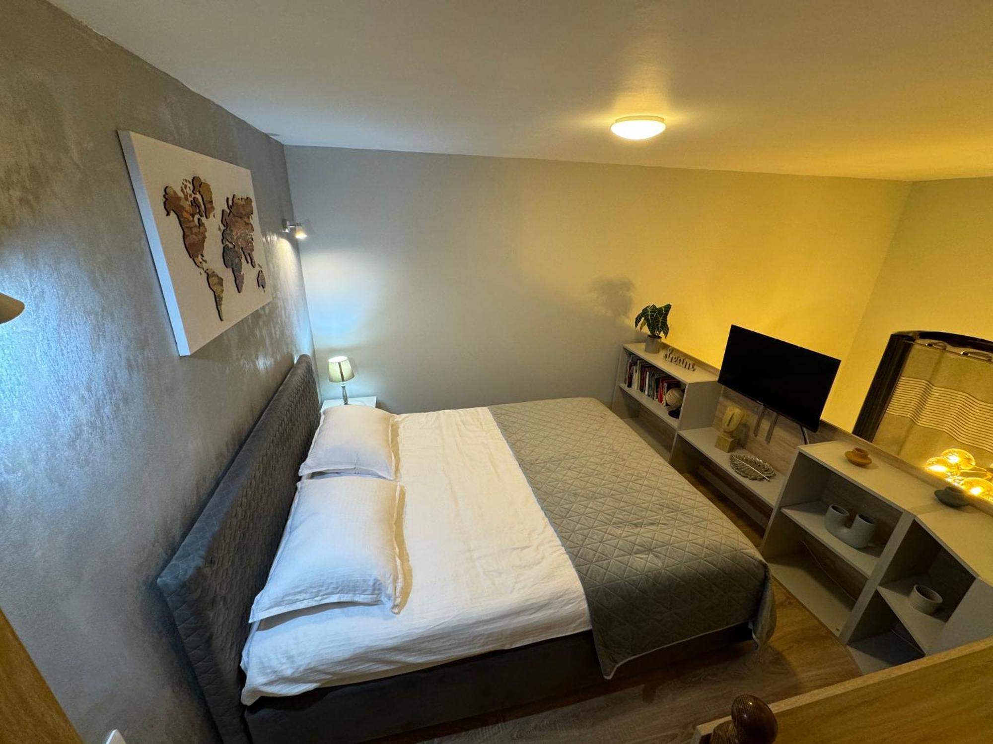City Center Apartman Satu Mare Eksteriør bilde